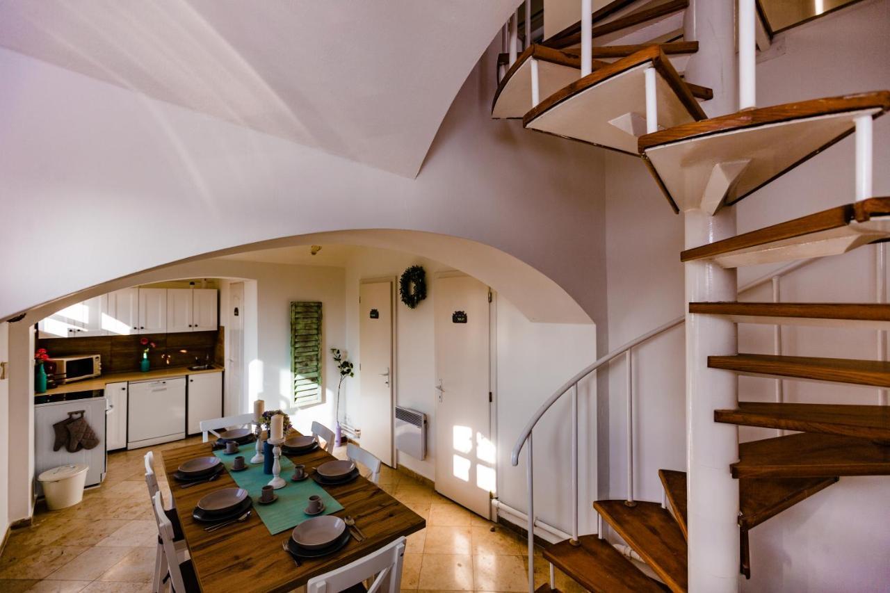 Bridge Apartment Esztergom Exterior foto